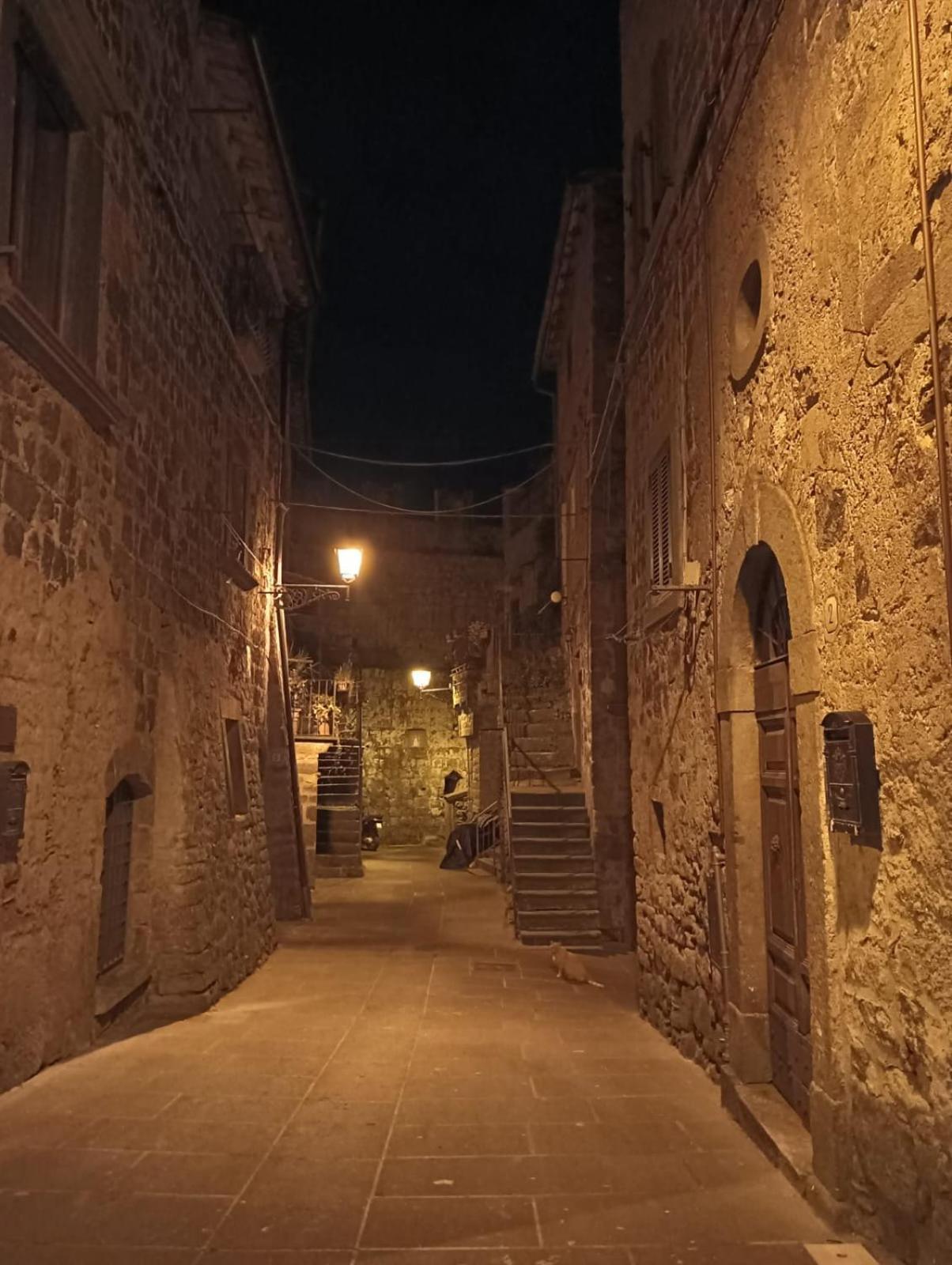 Ferienwohnung Sospesi Nel Borgo Vitorchiano Exterior foto