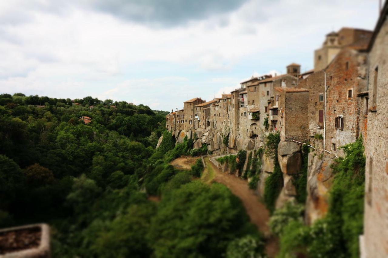 Ferienwohnung Sospesi Nel Borgo Vitorchiano Exterior foto